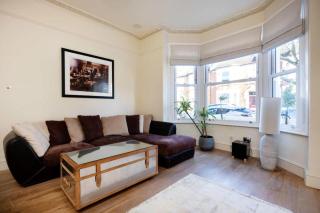 Modern Living Meets Timeless Charm - Londra - 8