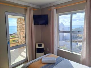 Africa Sun Beach Villa - St Helena Bay - 4