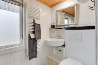 The White Cottage - 7