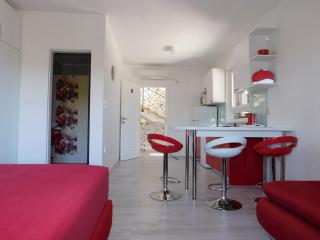 Apartments Coloured - Povlja - 6