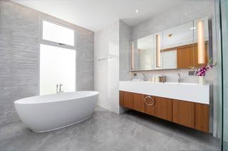 3 BR ANGSANA luxury - - 1