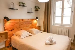 "entre Troyes murs", 3 appartements avec parking, Troyes - Sainte-Savine - 1