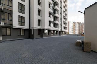 Circ - 2 bedroom apartment - - 6