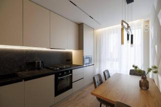 Circ - 2 bedroom apartment - - 2