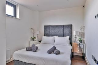 2BR Penthouse with balcony - Londra - 5