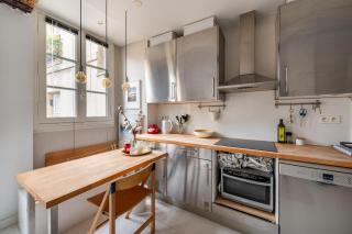 Stylish 1BD Duplex - Stunning Views near Louvre - Parijs - 7