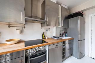 Stylish 1BD Duplex - Stunning Views near Louvre - Parijs - 5