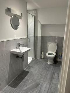 1 bed spacious flat in Essex - 7