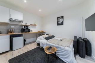 Studio neuf Porte de Saint Cloud Paris 16 - 4P - FLAT-GUEST - París - 9