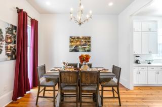 3BR Cottage on Carondelet by Hosteeva - New Orleans - 8