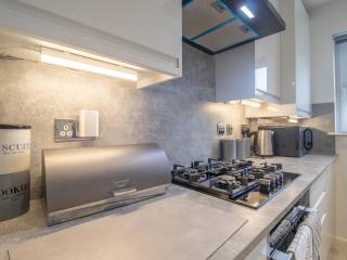Pass the Keys Beautiful Maisonette SW Glasgow - Newton Mearns - 2