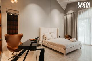 StayVista at Tellado Bellagio with Infinity Pool - Siolim - 3