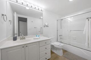 Beautiful holiday apartment in Ocean Recerve near beach - Sunny Isles Beach - 4