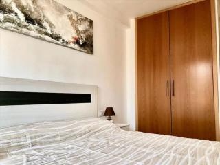 1 dormitorio en pleno centro a 20 metros de la playa - 1
