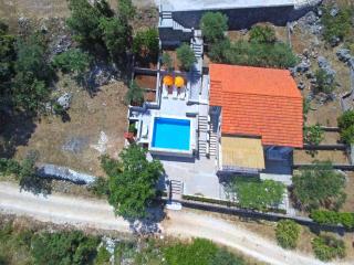 House Tonko - Postira - 9