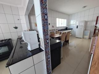 Casa familiar com piscina - 4