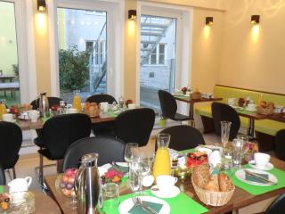 Hotel Andra München - München - 1