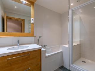 Appartement moderne rénové face aux pistes avec équipements complets - FR-1-694-215 - Val dʼIsère - 2