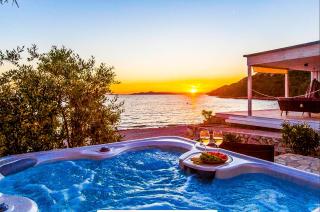 BUQEZ ECO RESORT - Villa 18 - Direkt am Strand - 0