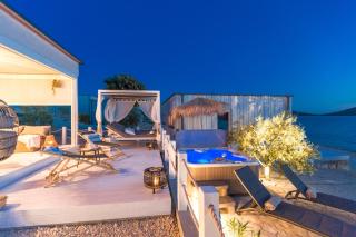BUQEZ ECO RESORT - Villa 18 - Direkt am Strand - Drage - 9
