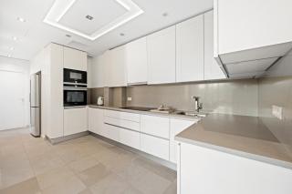 Appartement d Exception, Spacieux et Lumineux, avec Balcon et Vue Mer - 5