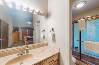 Tranquil Pines Retreat - 4