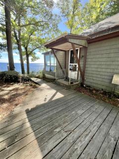 DOCKSIDE RETREAT LIMIT 14 home - North Sebago - 0