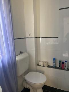 Selbst Check in 30 Zone Internet, Waschmaschine, free Parkplatz - Duisburgo - 6
