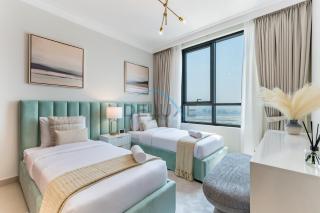 Spacious 3BR Apartment with Assistant Room & Stunning Creek Views in The Dubai Creek Residences South Tower 1, Creek Harbour by Deluxe Holiday Homes - Dubai - 4