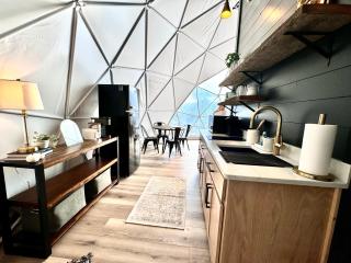 Glamping Dome Lake and Mountain Views Hot Tub by Hiawassee Glamping - 4