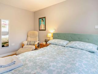 4 Bed in Ogmore-by-Sea 74236 - Saint Brides Major - 4