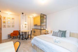 Apartamento Cama King, Solteiro e Berço - ALL1401 - 7