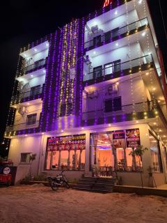Hotel Glorious INN - Khātu - 9