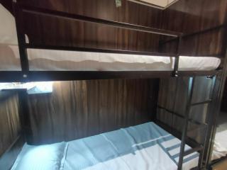 Aafee cabin stay & dormitory - Mumbai - 4