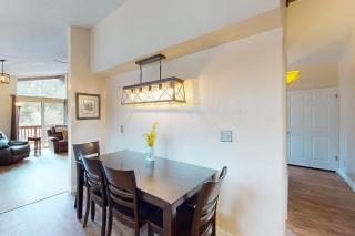 Treetop Oasis - Flagstaff - 3
