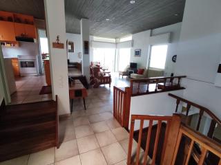 Sea and Pines vintage house - Saronida - 3