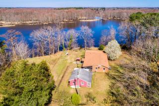 River Nirvana - River front property - Deep water boat dock - Toano - 0