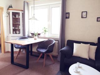 Gemütliche Ferienwohnung im Haus Meereswind Esens - Esens - 9