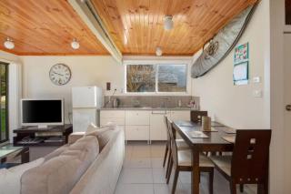 The Classic Island Holiday Home - Sunset Strip - 6