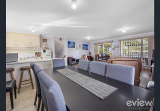 The Classic Island Holiday Home - Sunset Strip - 0