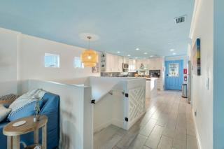 Salty Greek - 3
