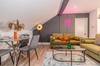Modern 2-Bedroom Flat with Complimentary Parking - Brighton & Hove - 3