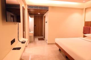 Hotel Surguru - Pondicherry - 8
