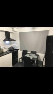 BIG Double Room And Balcony View - Londra - 2