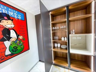 Luxury 4 Bed Apartment in Sadaf 8 on The Walk JBR - Dubai - 7