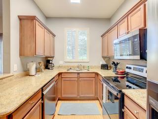 Sweet Getaway! Luxury Gated Resort & Lazy River - Davenport - 1