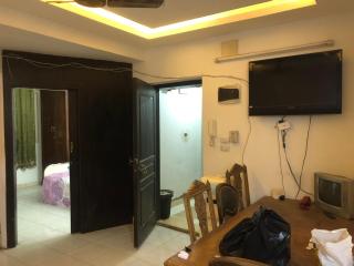 المعادى عرب رابع شارع شمال بعد الشهر العقاري - Cairo - 1