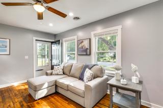 3 Mi to Camp Lejeune Home with Fire Pit and Grill! - Jacksonville - 9