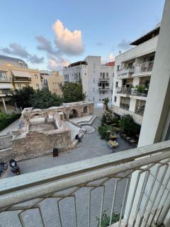 Near flea market and beach - 8