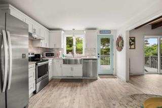 Pond Front Home w Game Room Dog Friendly - Chatham - 2